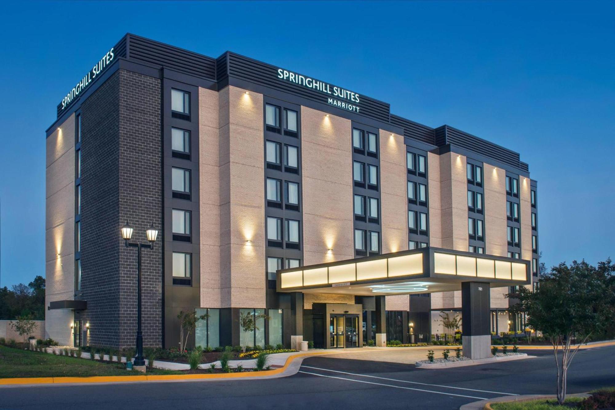 สปริงฮิลล์ สวีท เกนส์วิลล์ เฮย์มาร์เก็ต Hotel ภายนอก รูปภาพ